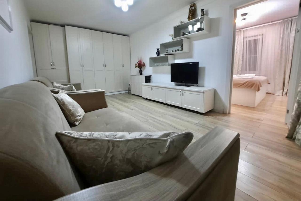 Квартира На Тулебаева Almati Kültér fotó
